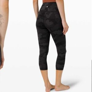 Lululemon  Wunder Under Crop High-Rise Full-On Luxtreme 21" leggings pants sport